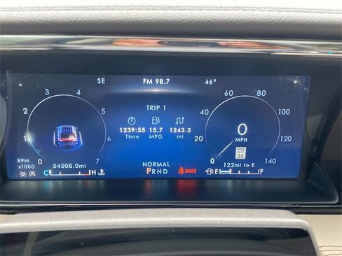 Certified 2024 Lincoln Navigator L Reserve image 17