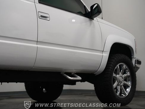 Used 1994 GMC Yukon 4WD 2-Door image 33