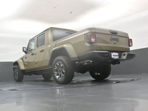 New 2026 Jeep Gladiator Sport AWD/4WD image 41