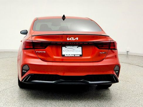 Used 2022 Kia Forte GT-Line w/ GT-Line Premium Package image 6