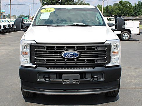 Used 2025 Ford F350 XL AWD/4WD image 10