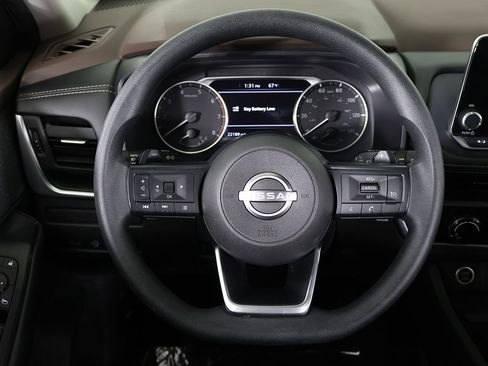 Used 2023 Nissan Rogue S AWD/4WD image 34