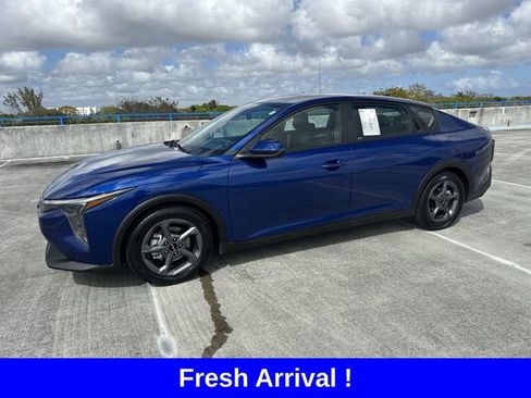 Used 2025 Kia K4 LXS image 16