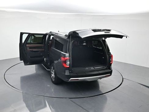Used 2023 Ford Expedition Max Limited image 45