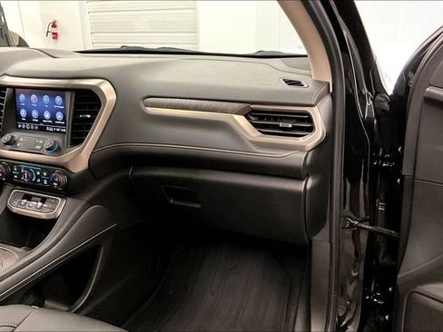 Used 2022 GMC Acadia Denali w/ GMC Pro Grade Package AWD/4WD image 19