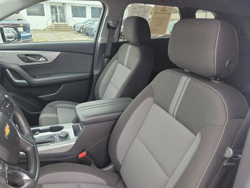 Certified 2025 Chevrolet Blazer LT FWD image 15