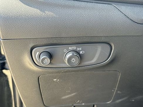 Used 2024 Buick Encore GX Preferred AWD/4WD image 19