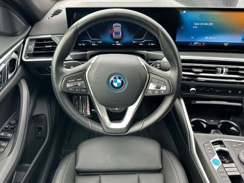 Used 2023 BMW i4 eDrive35 w/ Premium Package image 15