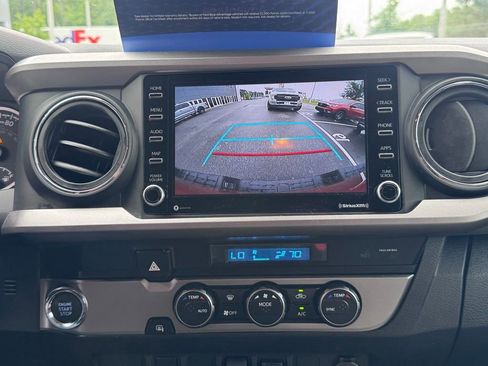 Used 2023 Toyota Tacoma SR5 RWD image 17