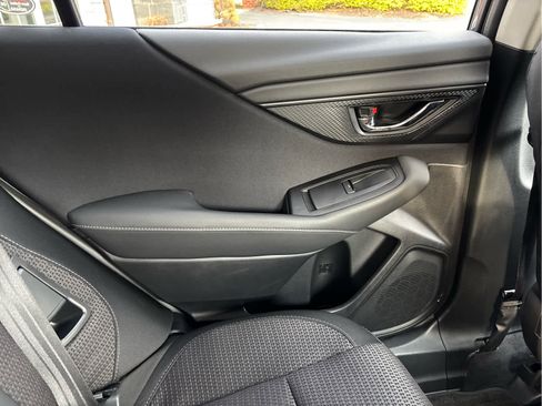 Used 2025 Subaru Outback Premium image 20