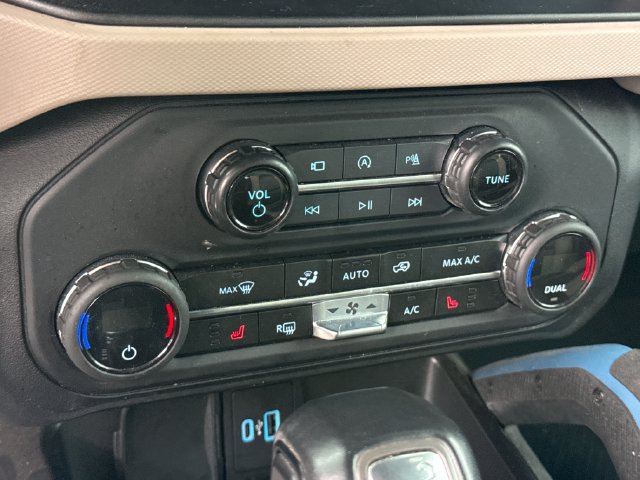 Used 2023 Ford Bronco Wildtrak AWD/4WD image 26