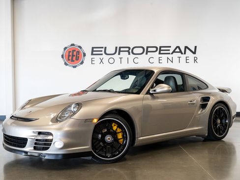 Used 2013 Porsche 911 Turbo S AWD/4WD image 30