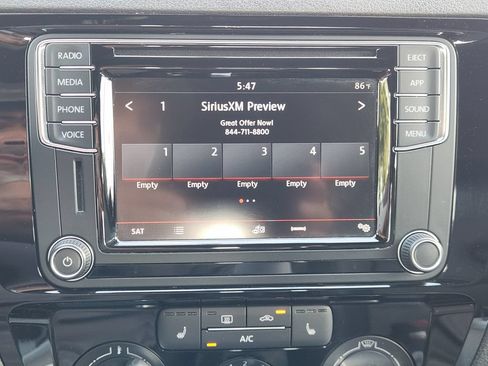 Used 2018 Volkswagen Jetta Sport FWD image 16