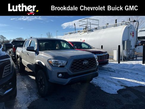 Used 2021 Toyota Tacoma TRD Off-Road image 1