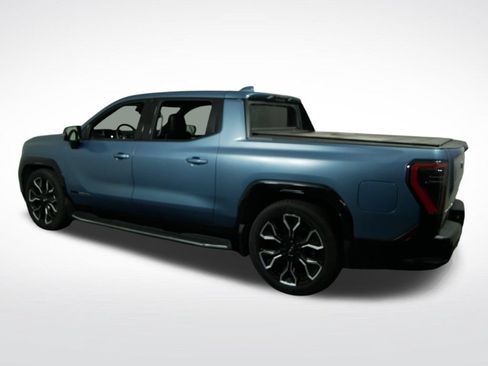 Used 2025 GMC Sierra EV Denali AWD/4WD image 7