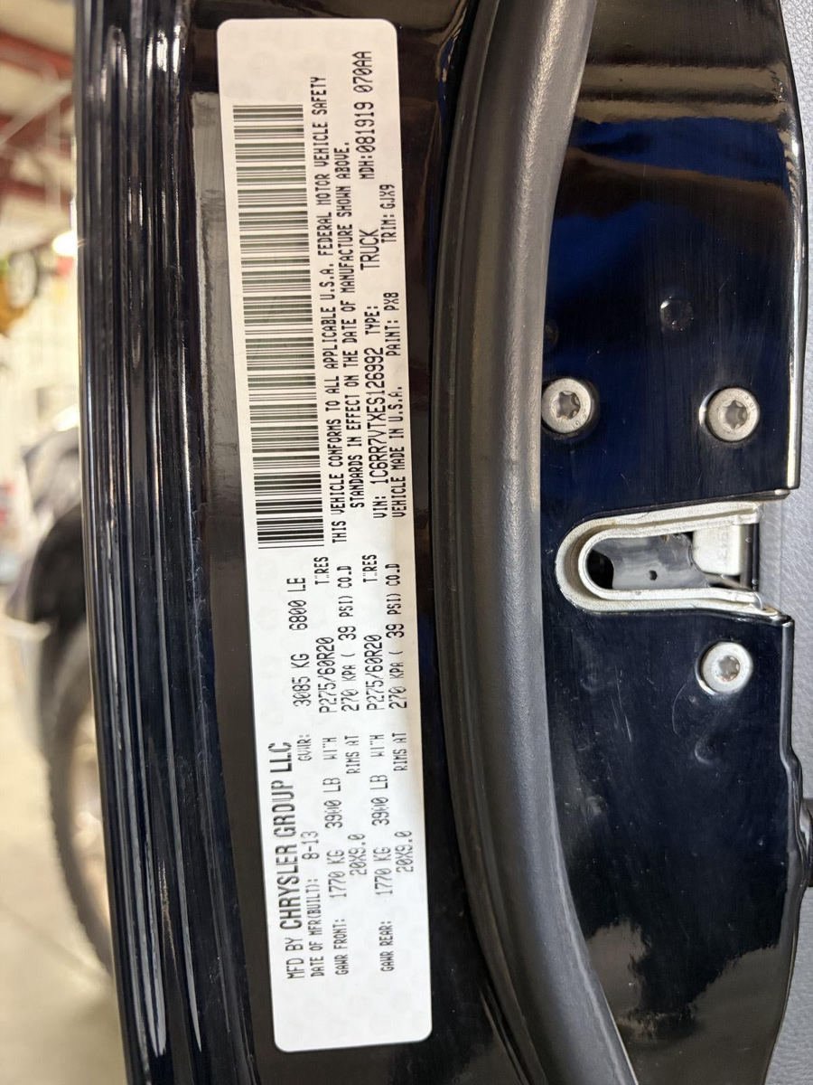 Used 2014 RAM 1500 Laramie AWD/4WD image 23