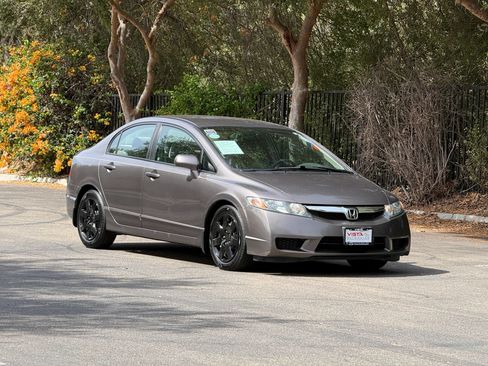 Used 2010 Honda Civic LX image 6