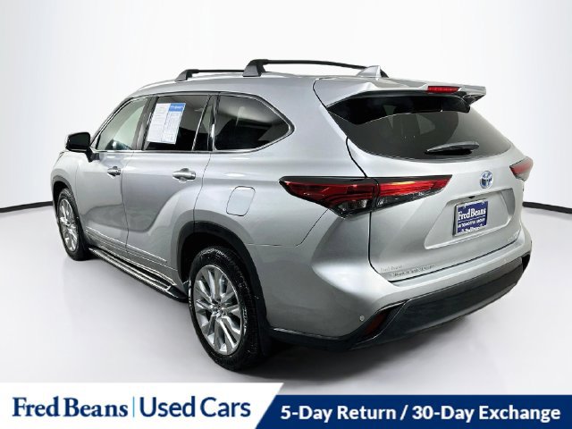 Used 2023 Toyota Highlander Limited AWD/4WD image 6