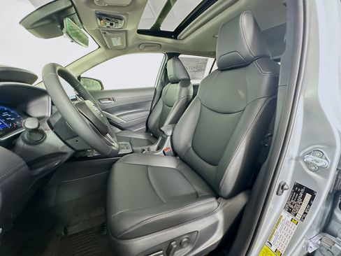 New 2026 Toyota Corolla Cross XLE AWD/4WD image 21