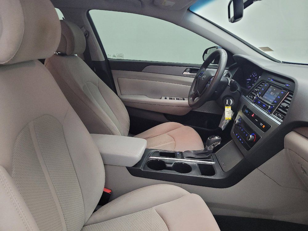 Used 2015 Hyundai Sonata SE w/ Option Group 09 FWD image 21
