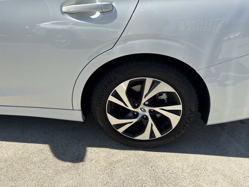 Used 2025 Subaru Legacy Premium image 8