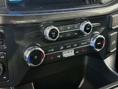 Used 2022 Ford F150 XLT w/ Equipment Group 302A High AWD/4WD image 18