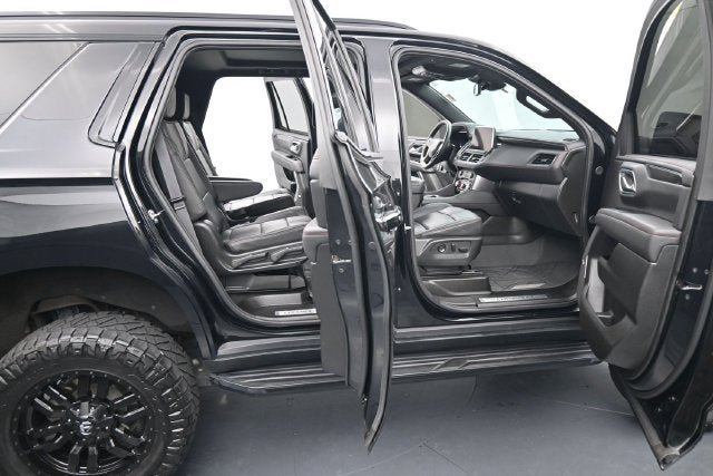 Used 2024 Chevrolet Tahoe RST w/ Luxury Package AWD/4WD image 13