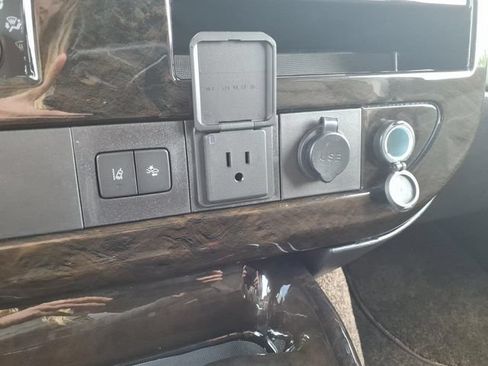 Used 2026 GMC Savana 2500 w/ Driver Convenience Package RWD image 30