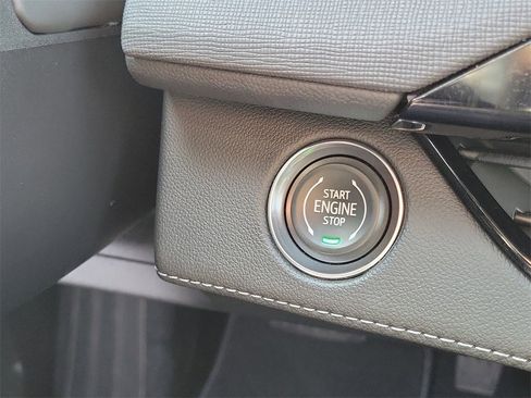 Used 2026 Buick Enclave Preferred image 17