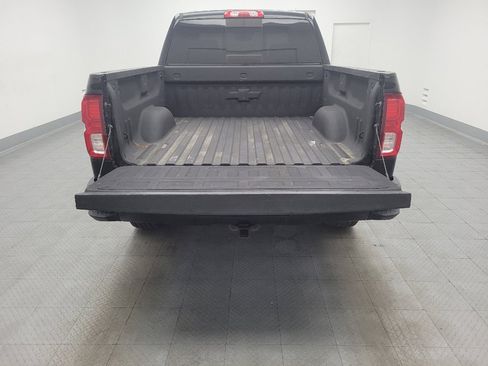 Used 2018 Chevrolet Silverado 1500 LTZ Z71 w/ Midnight Edition image 29