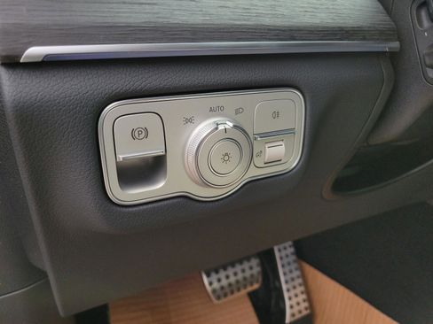 New 2026 Mercedes-Benz GLE 450 4MATIC Coupe image 26