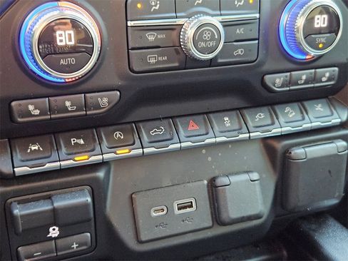 Used 2020 GMC Sierra 1500 Denali w/ Denali Ultimate Package image 29