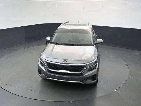 Used 2021 Kia Seltos EX AWD/4WD image 30