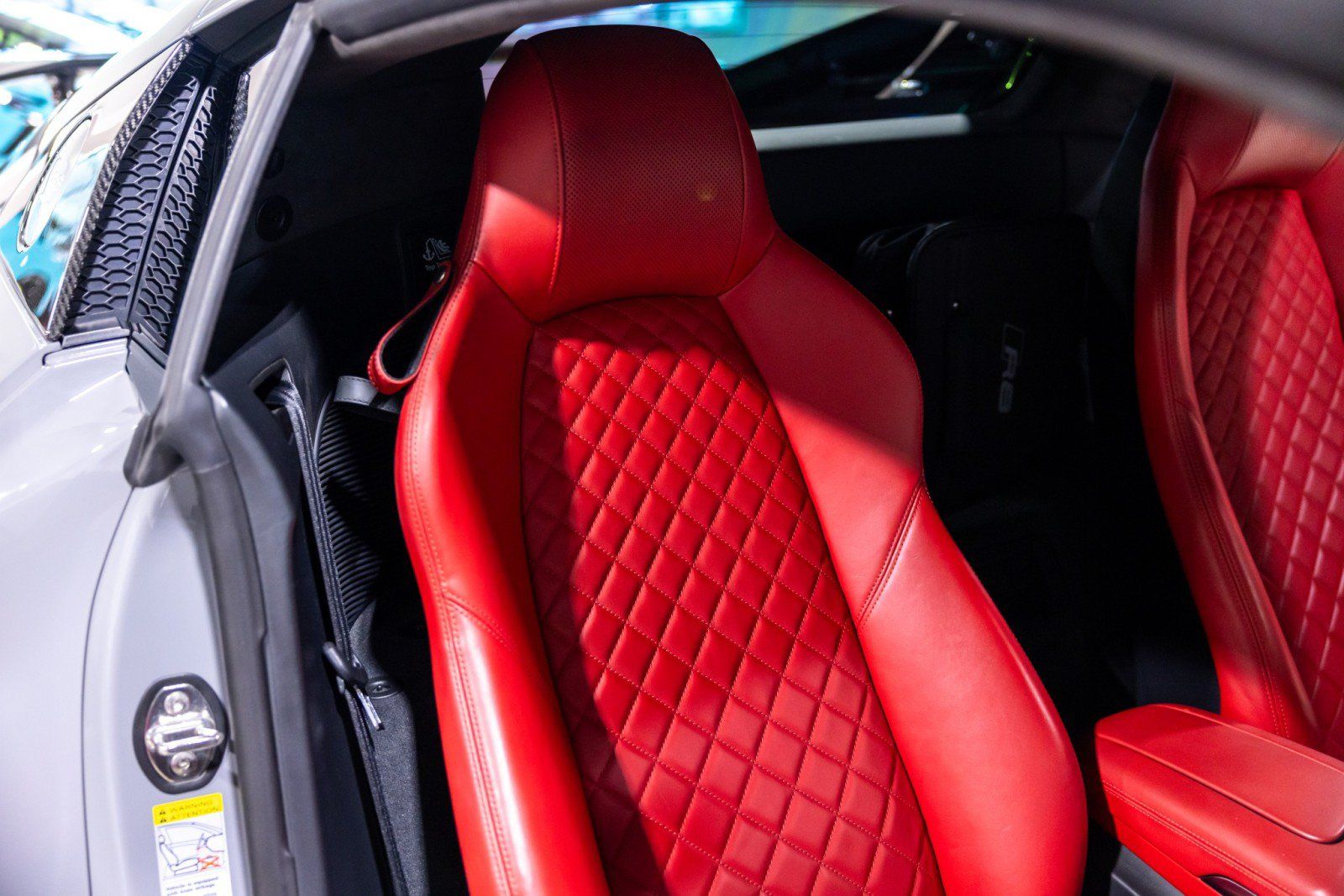 Used 2017 Audi R8 V10 AWD/4WD image 32