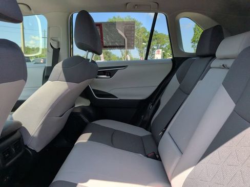 Used 2025 Toyota RAV4 XLE w/ Convenience Package AWD/4WD image 31