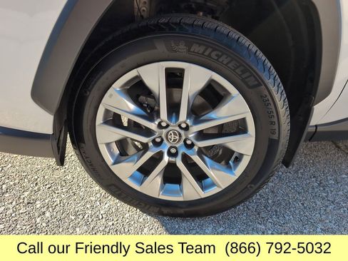 Used 2024 Toyota RAV4 Limited w/ Advanced Technology Package image 28