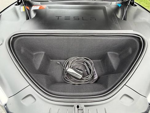 Used 2016 Tesla Model S 75 RWD image 16