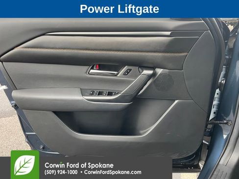 Used 2025 MAZDA CX-50 AWD 2.5 S w/ Weather Package image 22