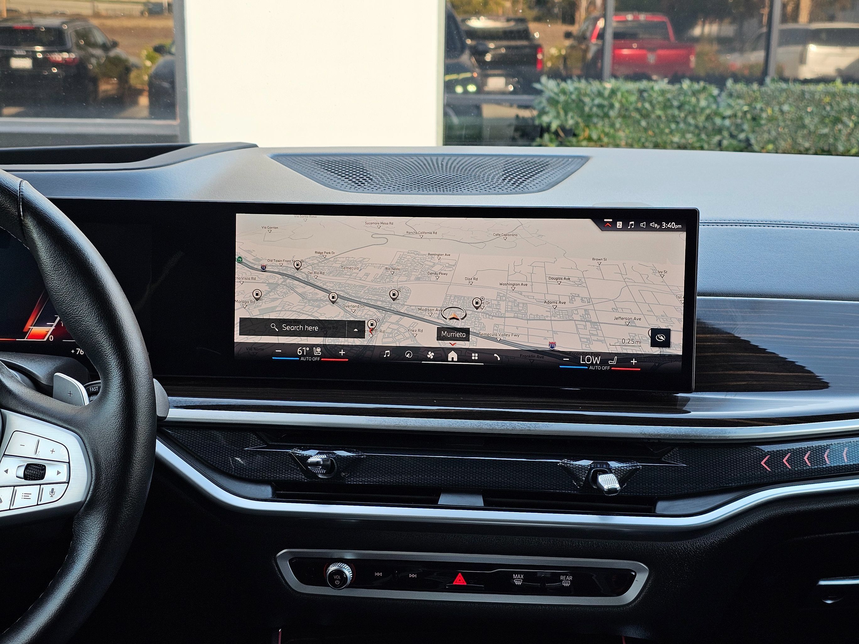 Used 2025 BMW X7 xDrive40i AWD/4WD image 32