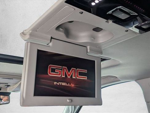 Used 2016 GMC Yukon XL SLT w/ Open Road Package image 18