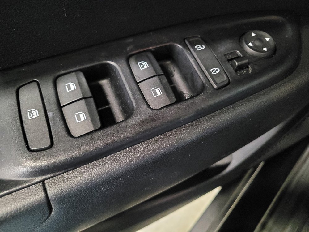 Used 2020 Hyundai Venue SEL w/ Convenience Package FWD image 27