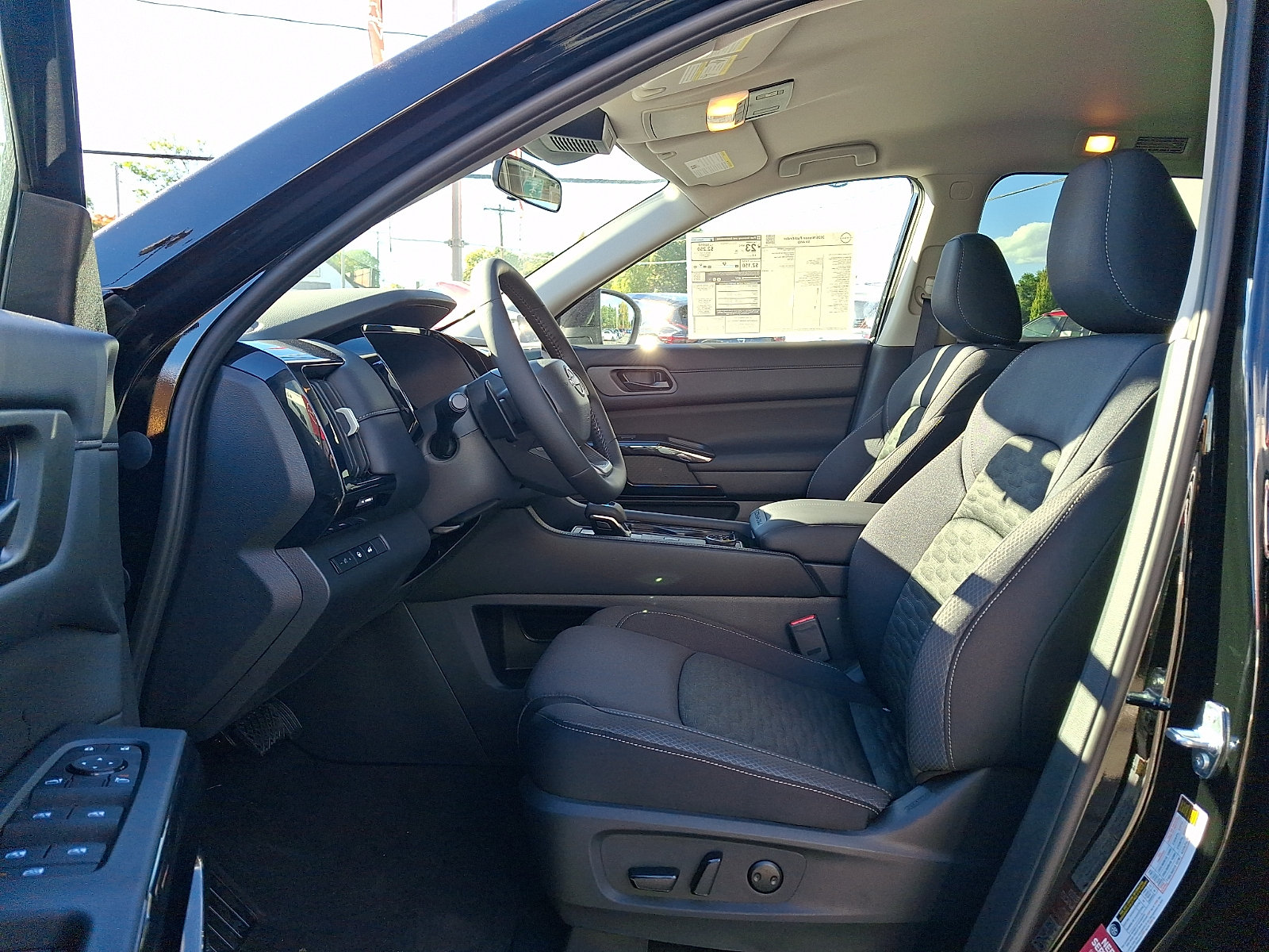 New 2026 Nissan Pathfinder SV AWD/4WD image 10