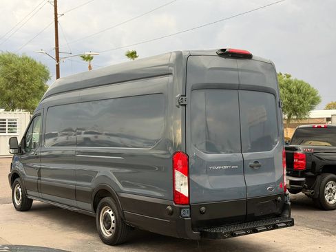 Used 2019 Ford Transit 250 148 High Roof Extended RWD image 5