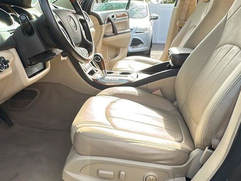 Used 2011 Buick Enclave CXL AWD/4WD image 19