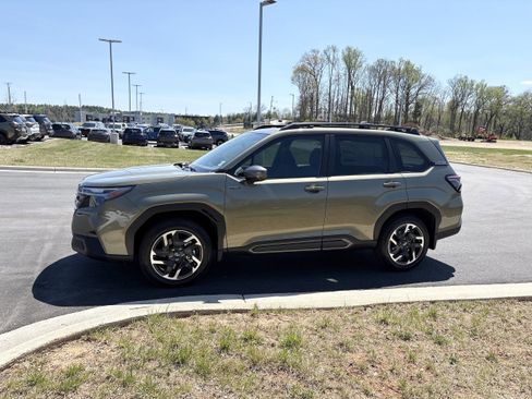 New 2026 Subaru Forester Limited image 4