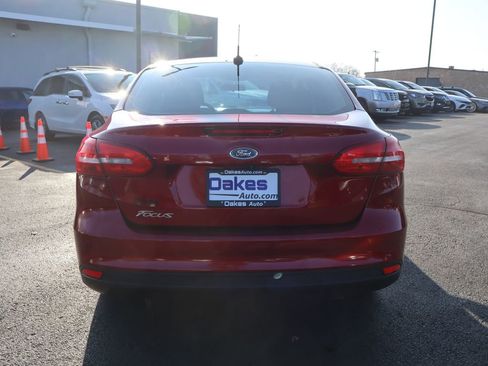 Used 2017 Ford Focus SEL image 6