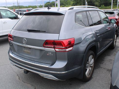 Used 2019 Volkswagen Atlas SEL AWD/4WD image 2