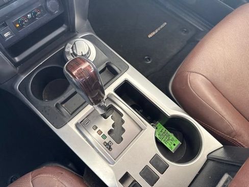 Used 2022 Toyota 4Runner Limited AWD/4WD image 22