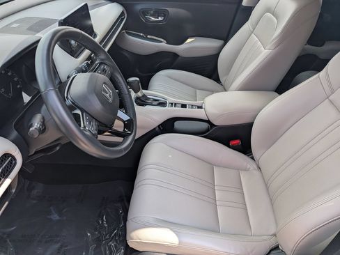 Certified 2025 Honda HR-V EX-L image 12