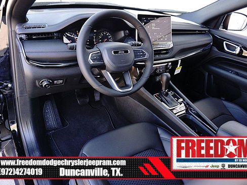 New 2026 Jeep Compass Latitude AWD/4WD image 10